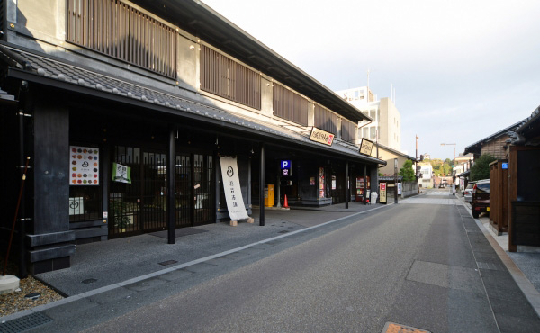 犬山 お城前駐車場